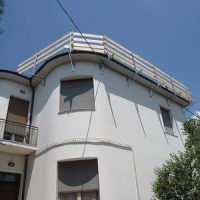 Noleggio parapetti anticaduta per tetti